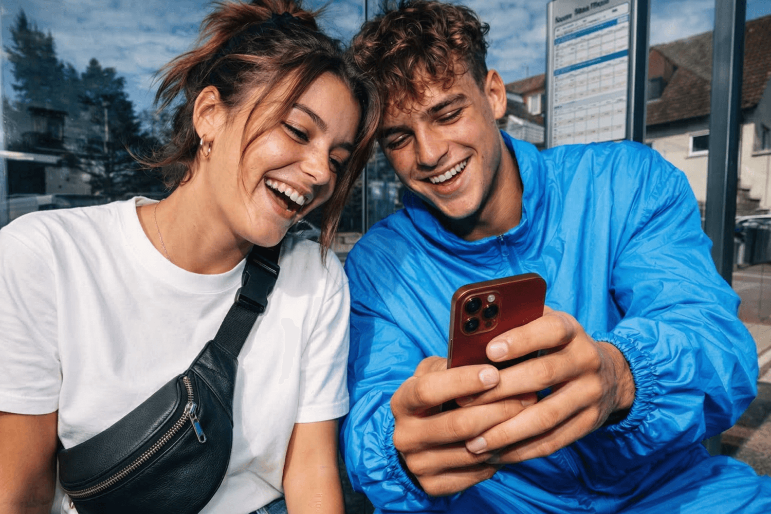 À côté de chez toi